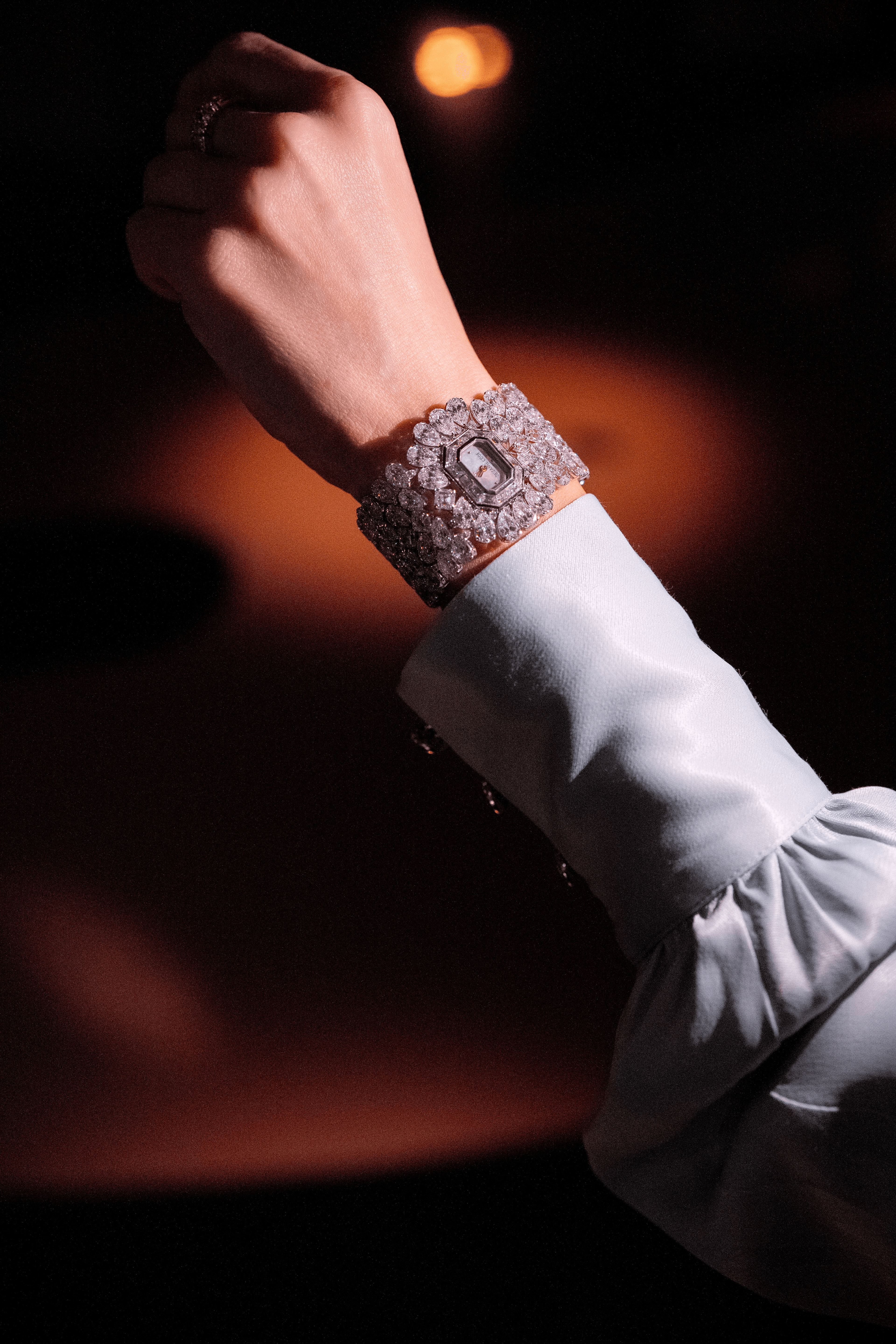 "DIAMOND UNIVERSE" DIAMOND WATCHES/ 93.4 CTW
18K White Gold

