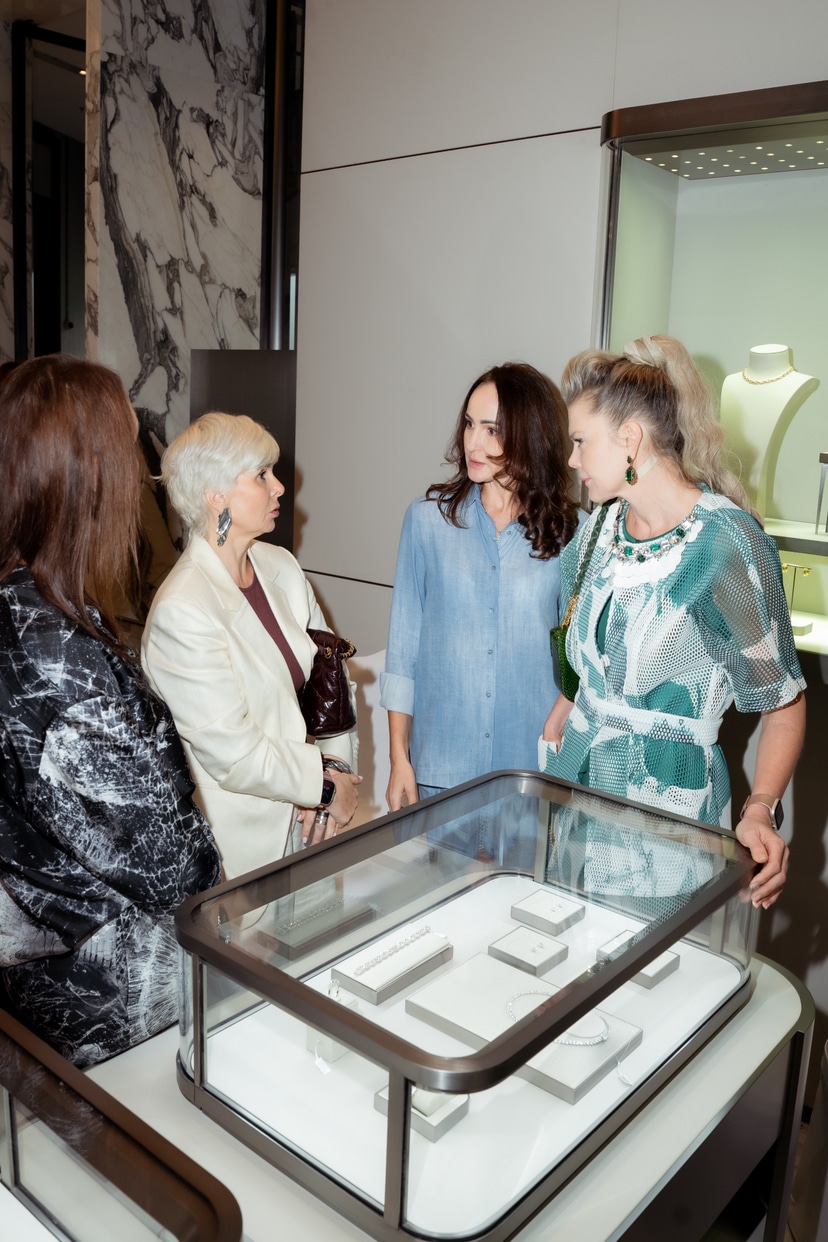 Experience moments showcase 6