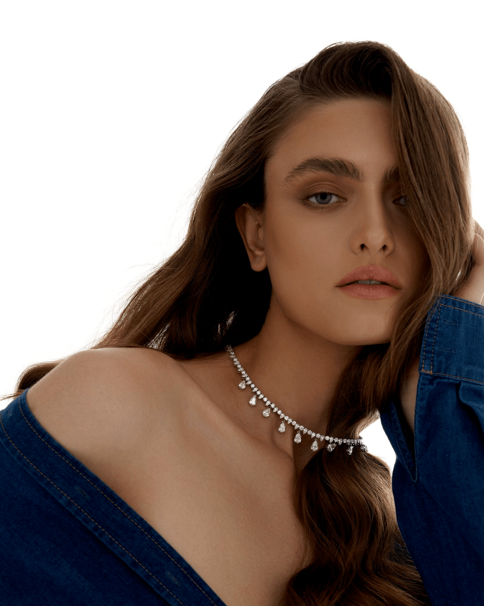 "SHOOTING STARS" DIAMOND NECKLACE / 24.673 CTW
18K White Gold