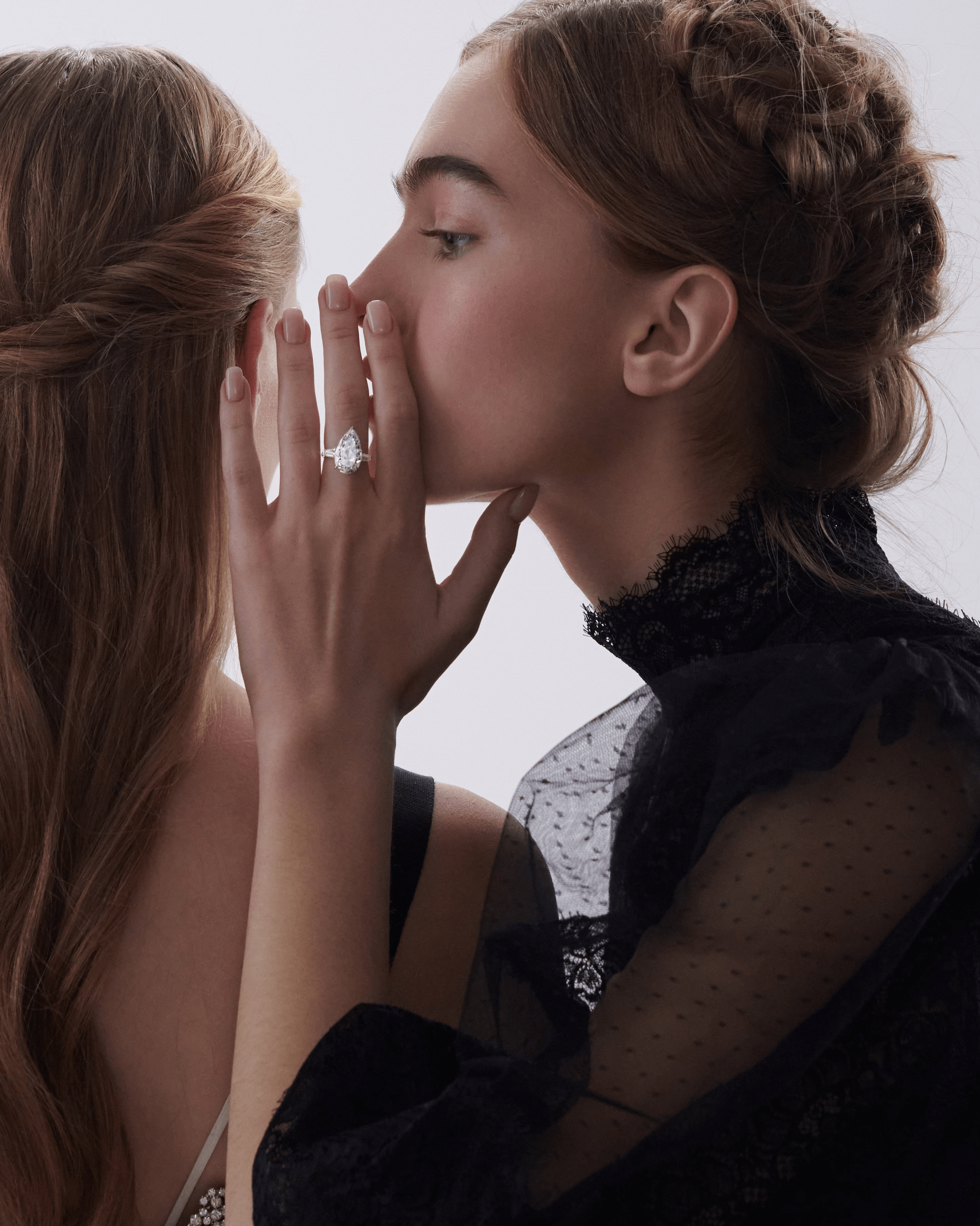 PEAR THREE STONE ENGAGEMENT RING
11.01 CTW 18k White Gold