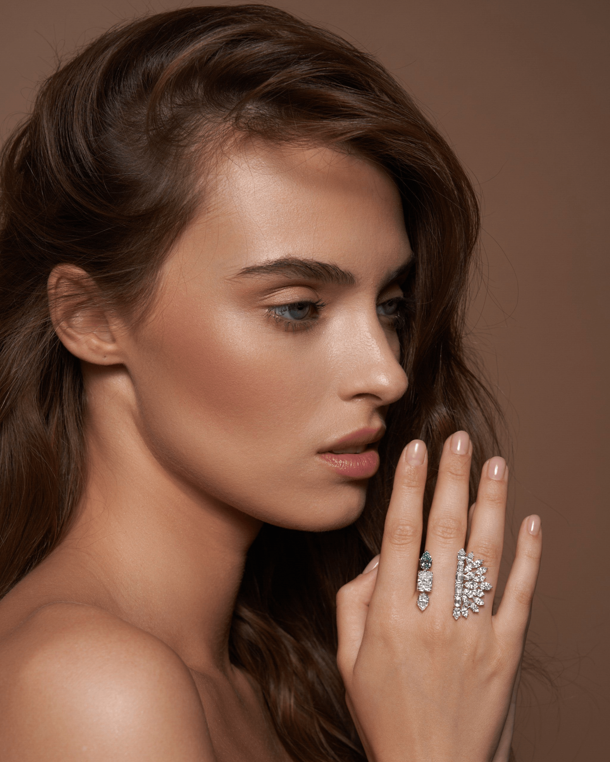 "BLUE COMET" DIAMOND RING / 6.832 CTW
18K White Gold