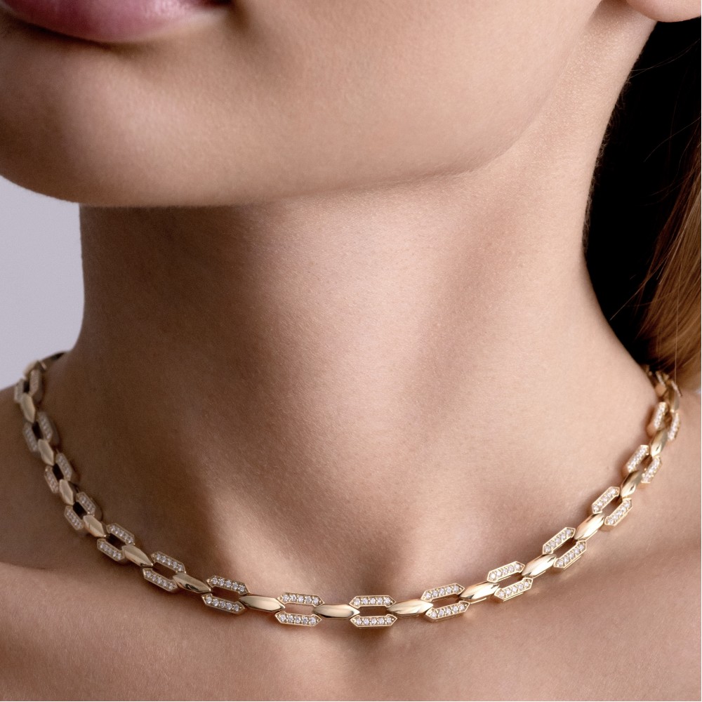 Choker, 18-carat yellow gold with diamonds