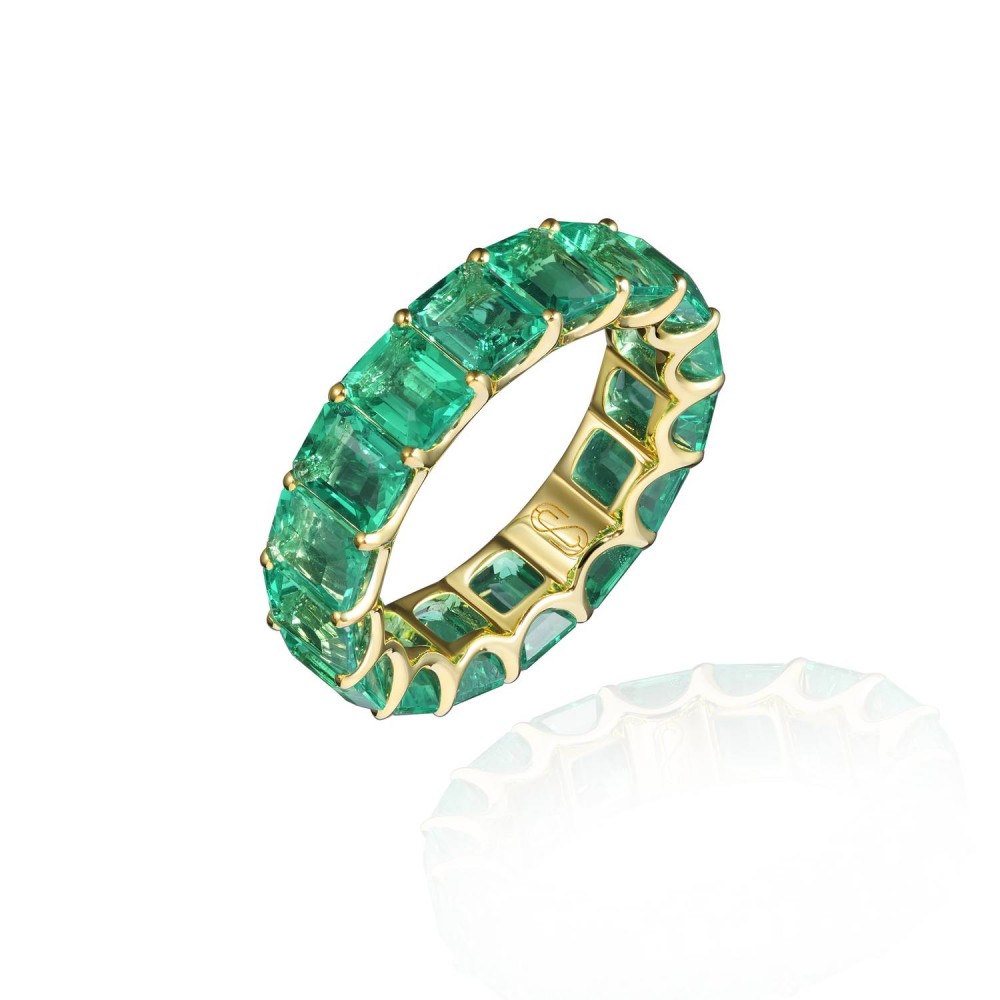 Ring, 18-karat yellow gold with emeralds