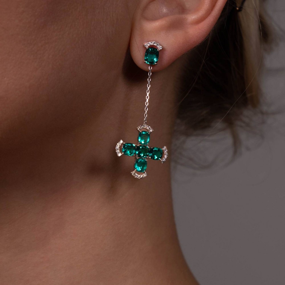 Earrings, 18-carat white gold with diamonds and emeralds