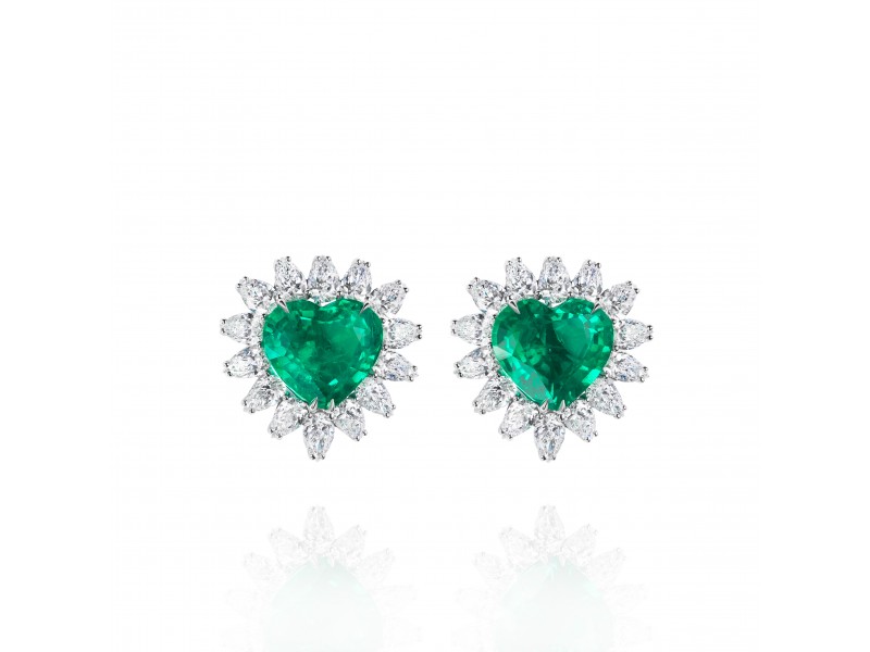 Earrings, 18-carat white gold with diamonds and emeralds