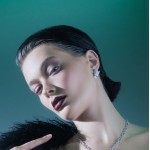 Earring, 18-carat white gold with diamonds