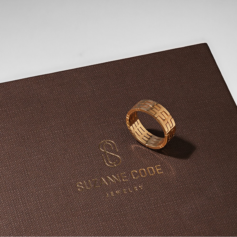 Male Ring, 18-carat yellow gold with diamonds