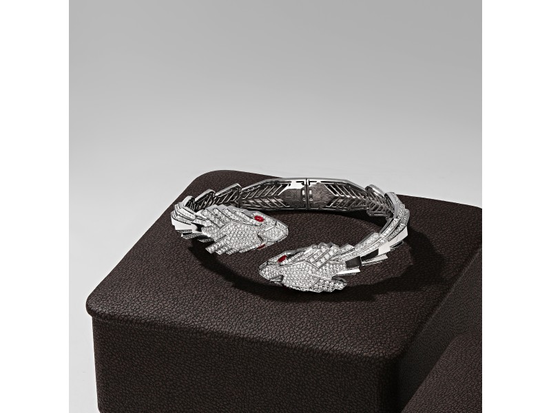 Bracelete, 18-carat white gold with diamonds