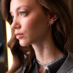 Earring, 18-carat white gold with diamonds