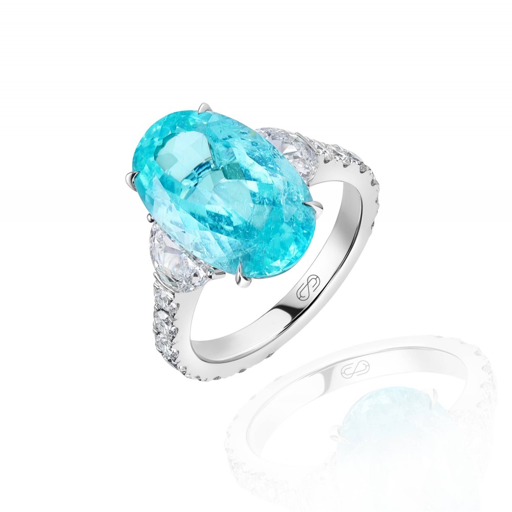 Ring, 18-carat white gold with diamonds and Paraiba tourmaline