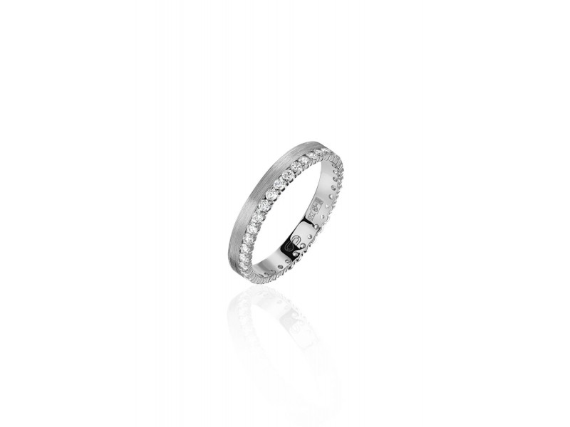 Обручальное кольцо, Матовое белое золото 750 пробы с бриллиантами