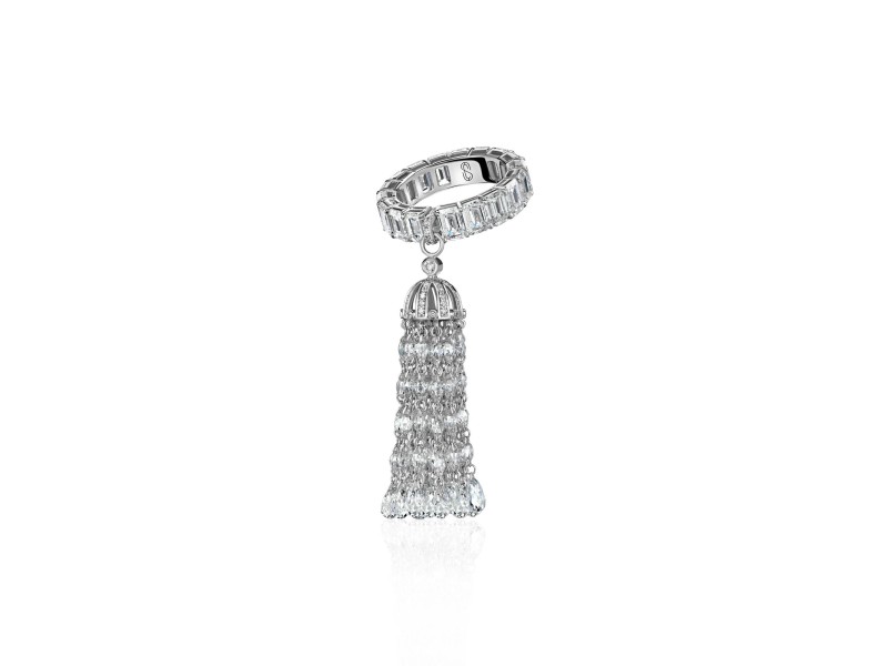 Ring, 18-carat white gold with diamonds