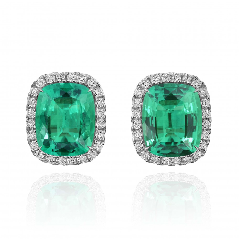 Earrings, 18-carat white gold with diamonds and emeralds