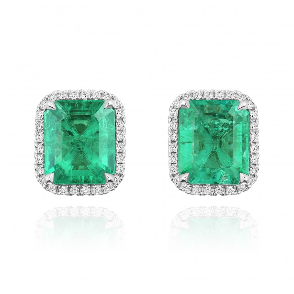 Earrings, 18-carat white gold with diamonds and emeralds