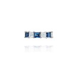 Kaff earring, 18-carat white gold with diamonds and sapphires