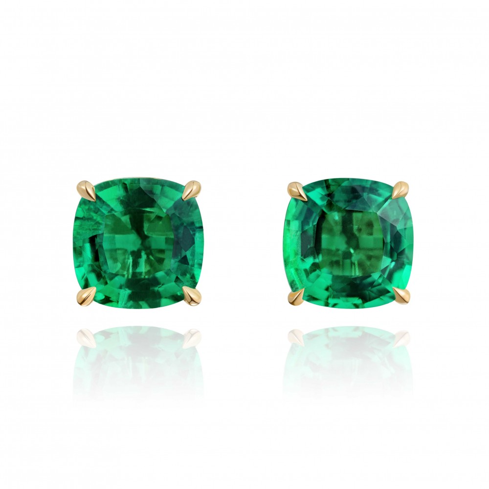 Earrings, 18-carat yellow gold with emeralds