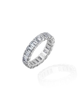 Ring, 18-carat white gold with diamonds